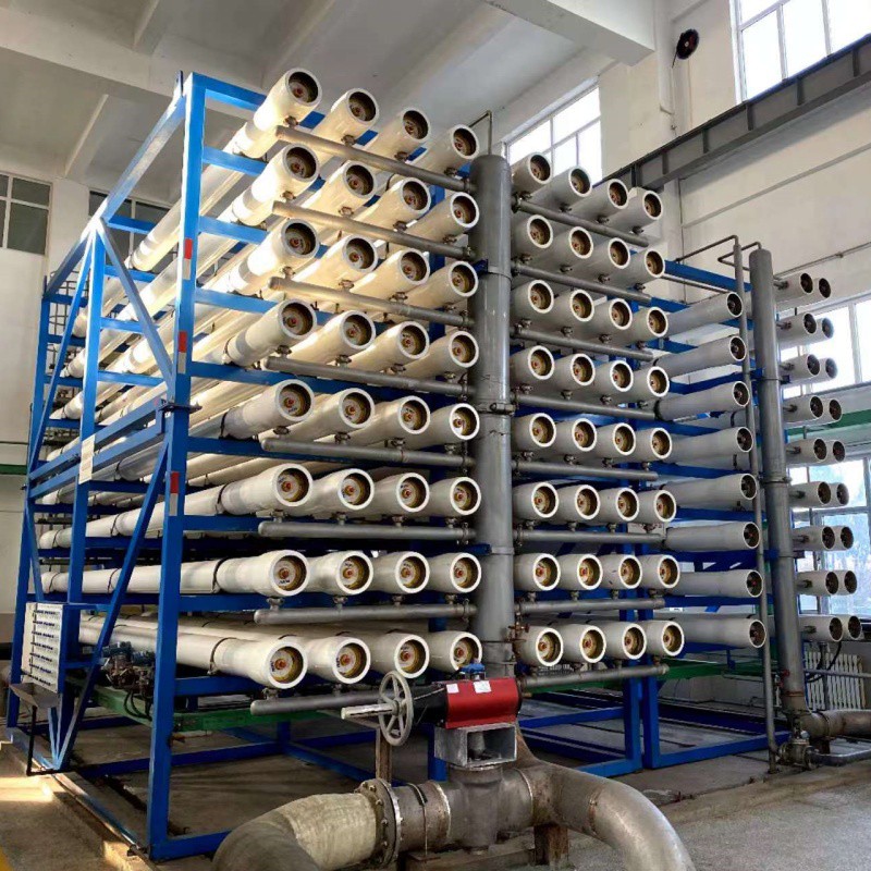 Quels anions ont une plus forte affinité pour la résine échangeuse d'anio...